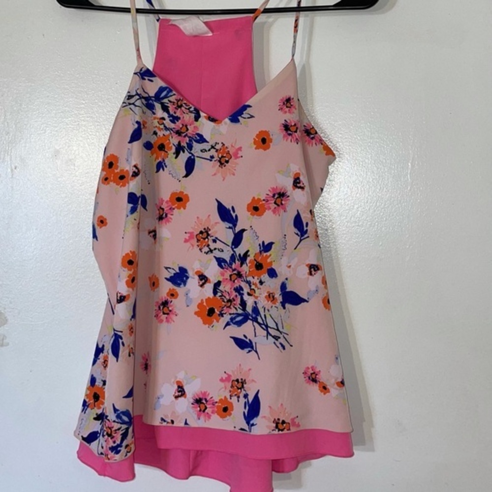 Bundle Alert 🚨 3 Spring Tops Size S